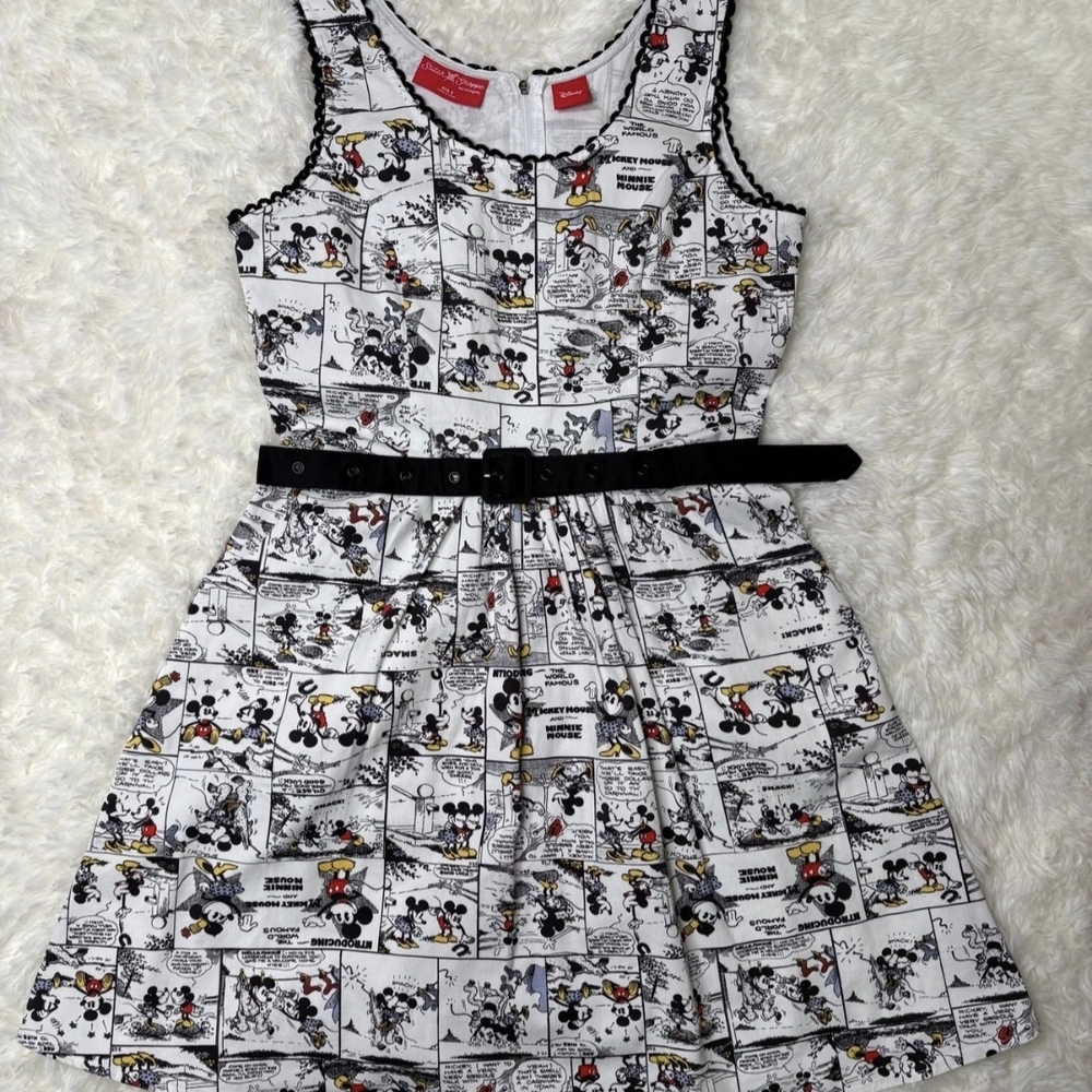 Disney Stitch Shoppe by Loungefly Mickey Minnie White Comic Strip “Olivia” Dress